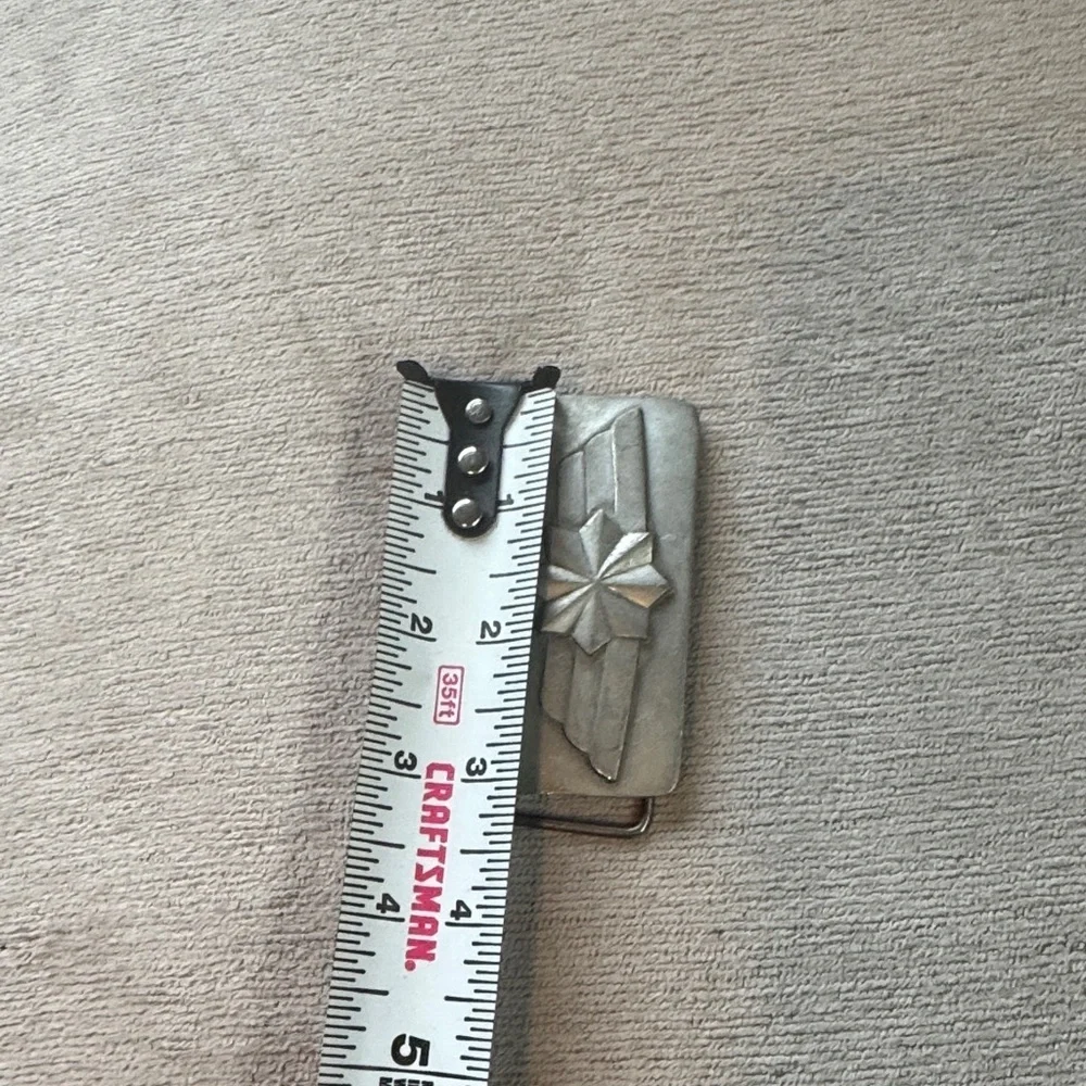 Livetime Gray Belt Buckle